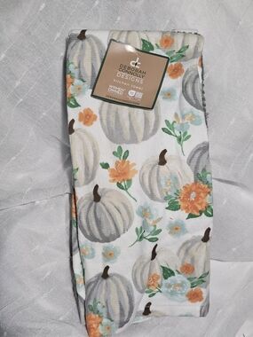 White Pumpkin Floral Kitchen Towel
